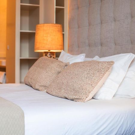 Paraiso Garden Suite--- Spacious & Downtown OOporto Exteriör bild
